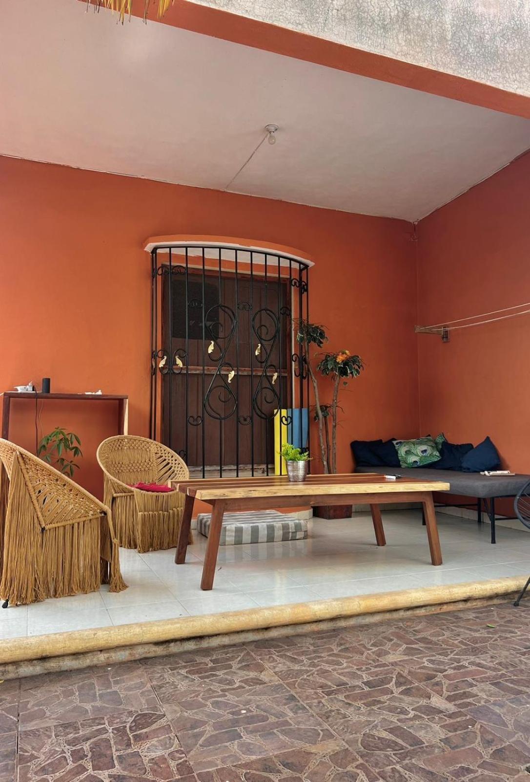 Alena Hostal Valladolid  Eksteriør bilde